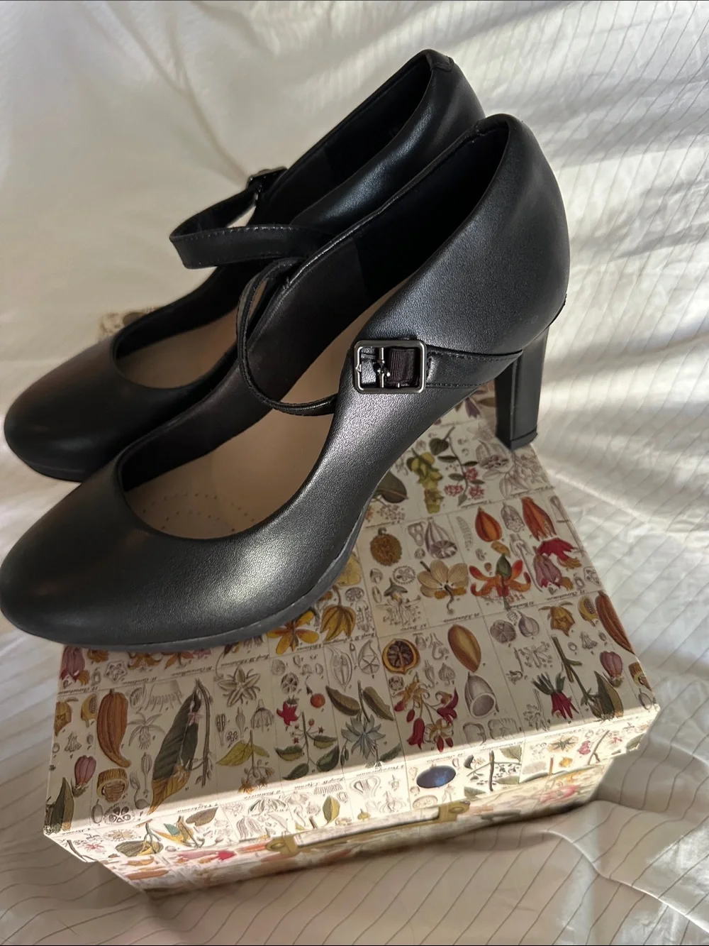 Clarks - Black Mary Jane Heels with Buckle Strap - 7